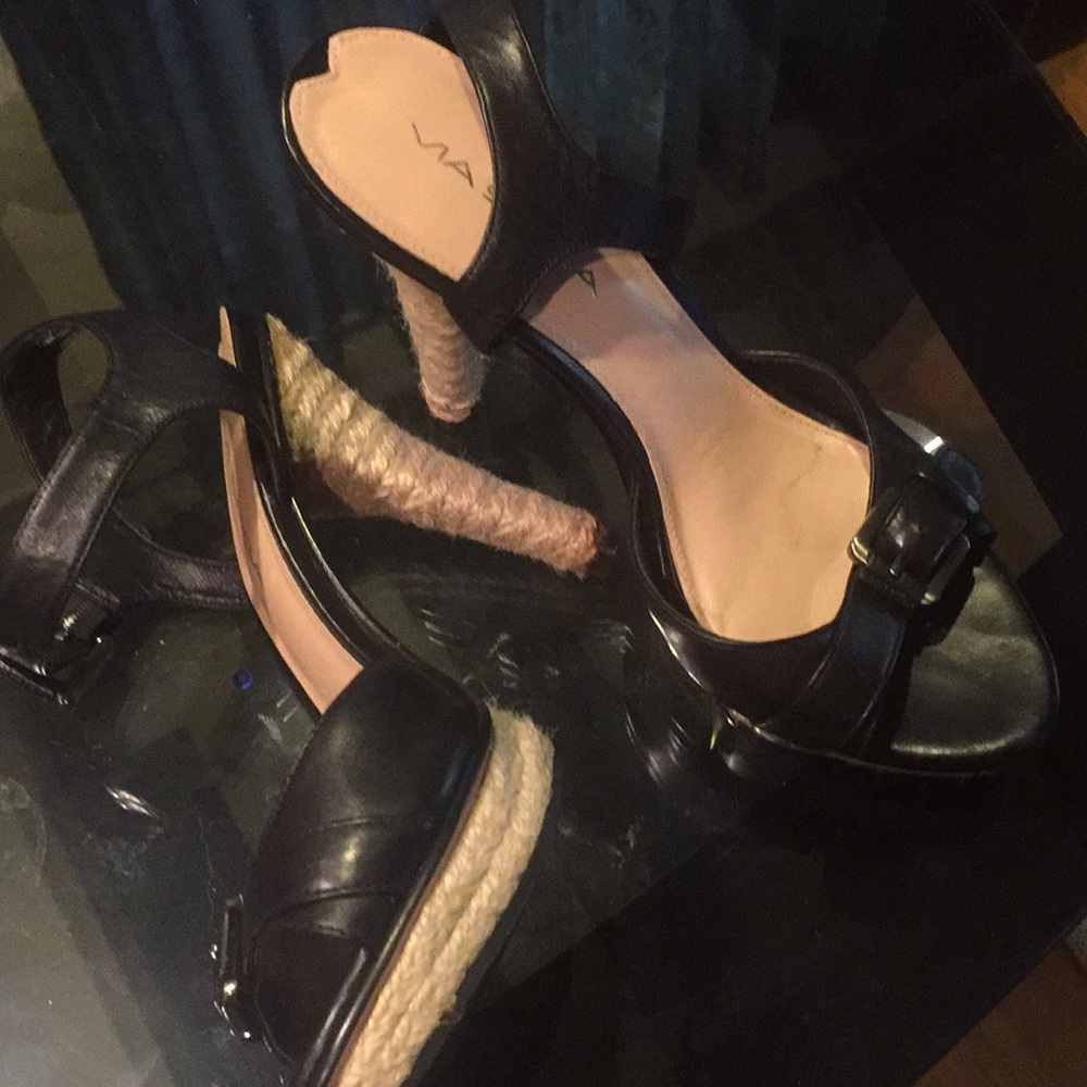 Via Spiga women’s black/woven high heels like new